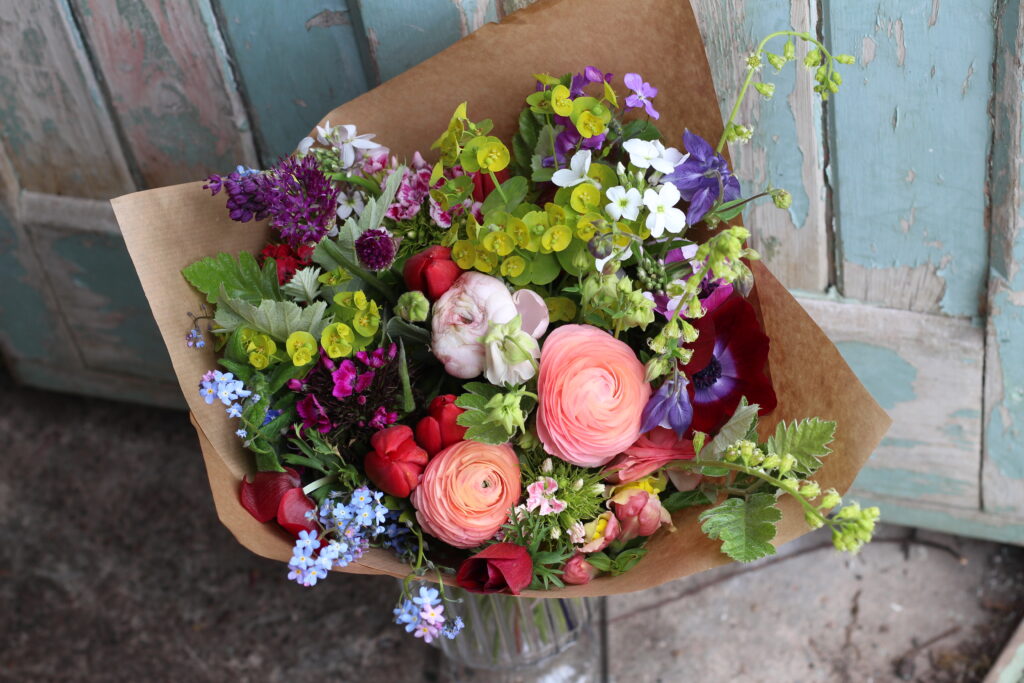 A wrapped spring bouquet using Grace's top tips