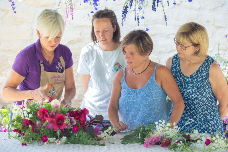 Garden To Vase Workshop with Cotswold Country Flowers Gloucestershire